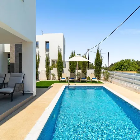 Villa Alassia 19 By Ezoria *